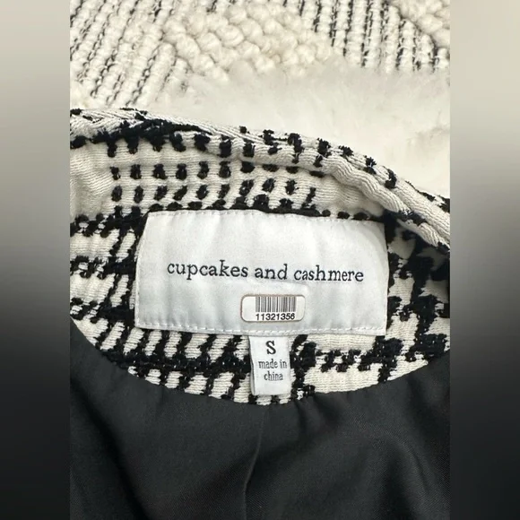 CUPCAKES & CASHMERE FERNANDO COAT Size Small - Picture 3 of 6